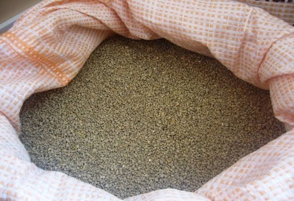  compound feed with mineral additives