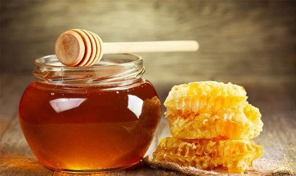  Mel natural fresco com favos de mel