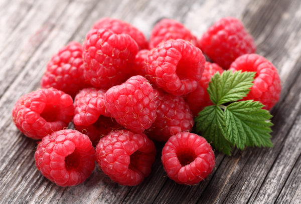  Fresh juicy raspberries