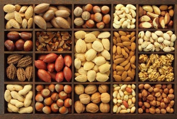  Nuts perfectly satisfy hunger