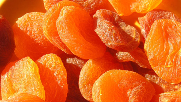  Rödhärtad aprikos kan lagras i torkad form (torkade aprikoser)