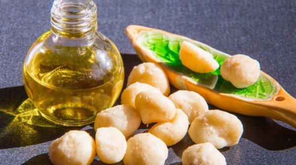  El aceite de macadamia fortalece el tejido óseo, ayuda a prevenir la osteoporosis