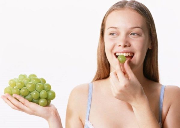  Übermäßiger Konsum von Trauben kann unerwünschte Nebenwirkungen verursachen.